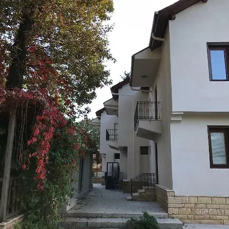 Mountain Hill Villas *