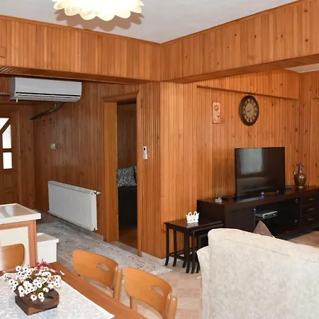 Mountain Hill Villas *